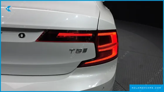 VOLVO S90 T5 INSCRIPTION