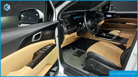 KIA CARNIVAL 7-SEATER SIGNATURE