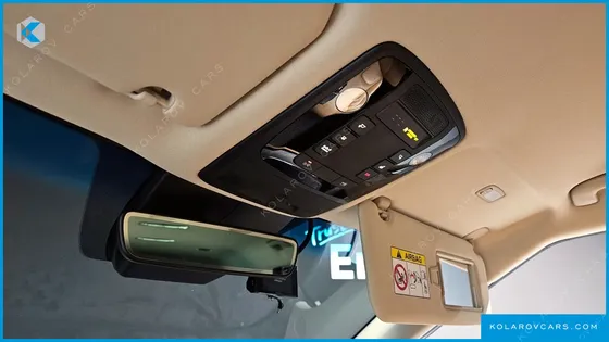 KIA CARNIVAL 7-SEATER SIGNATURE