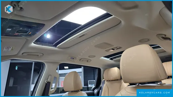 KIA CARNIVAL 7-SEATER SIGNATURE