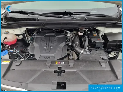 KIA CARNIVAL GASOLINE 9-SEATER SIGNATURE