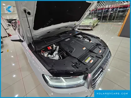 AUDI Q7 45 TFSI QUATTRO