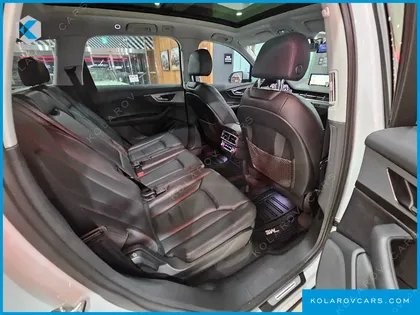 AUDI Q7 45 TFSI QUATTRO