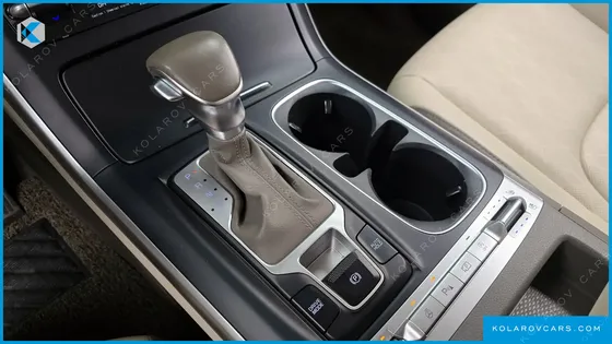 KIA CARNIVAL 9-SEATER PRESTIGE