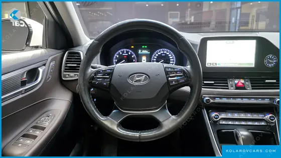 HYUNDAI GRANDEUR 3.0 EXCLUSIVE