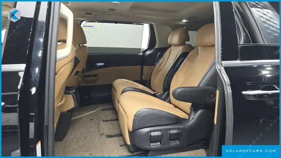 KIA CARNIVAL 7-SEATER SIGNATURE