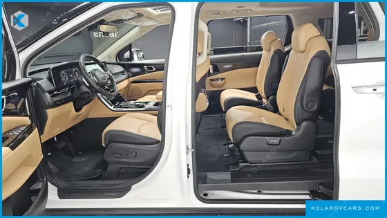 KIA CARNIVAL GASOLINE 9-SEATER SIGNATURE