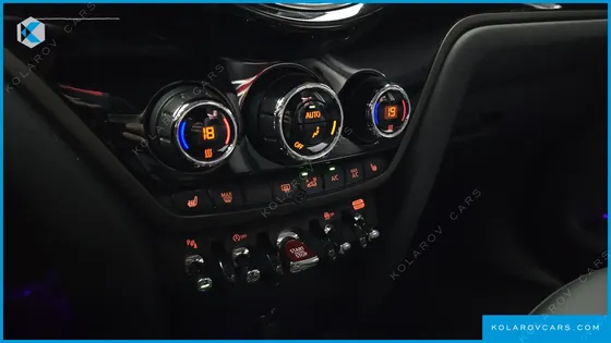 MINI COUNTRYMAN CLASSIC PLUS LAUNCH PACK