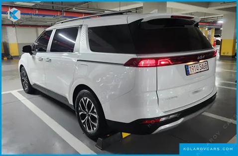 KIA CARNIVAL 9-SEATER PRESTIGE