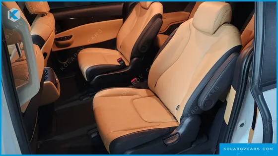 KIA CARNIVAL 9-SEATER PRESTIGE