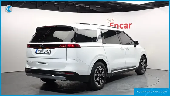 KIA CARNIVAL 9-SEATER SIGNATURE