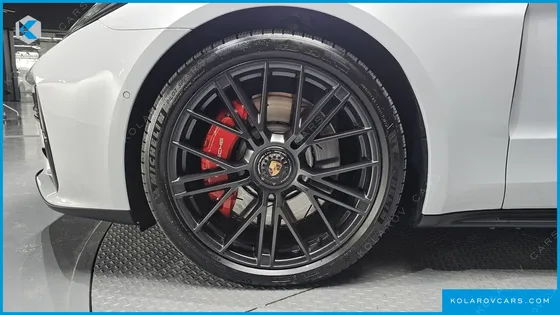 PORSCHE PANAMERA 4.0 GTS