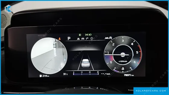 KIA CARNIVAL 9-SEATER SIGNATURE