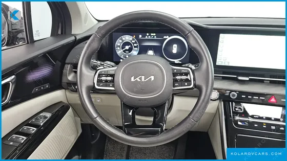 KIA CARNIVAL 9-SEATER SIGNATURE