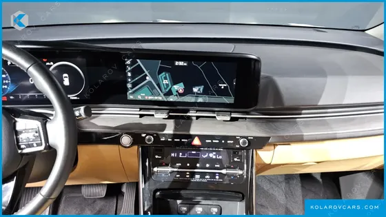 KIA CARNIVAL 7-SEATER SIGNATURE