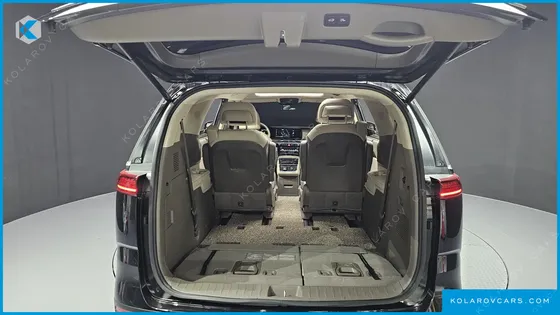 KIA CARNIVAL 7-SEATER SIGNATURE