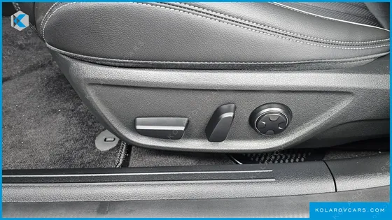 GENESIS G70 GASOLINE 2.5T 4WD