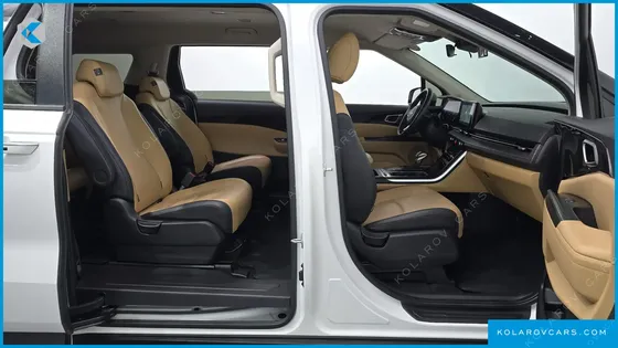 KIA CARNIVAL 9-SEATER PRESTIGE