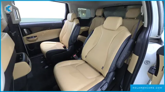 KIA CARNIVAL 9-SEATER PRESTIGE