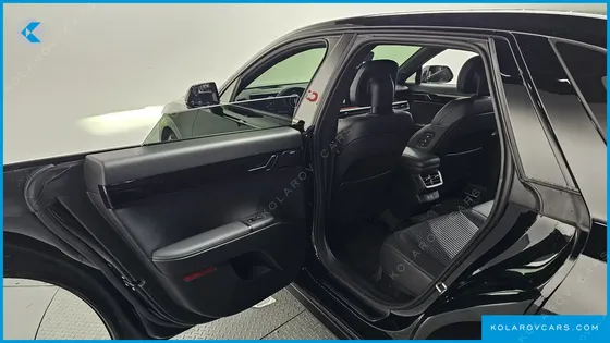 HYUNDAI GRANDEUR 2,5 GASOLINE 2WD