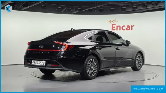 HYUNDAI SONATA INSPIRATION