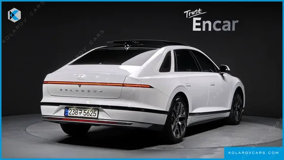 HYUNDAI GRANDEUR 2,5 GASOLINE 2WD