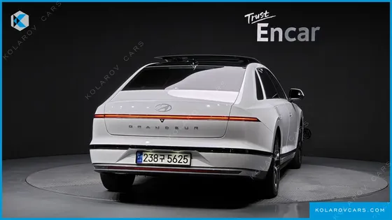 HYUNDAI GRANDEUR 2,5 GASOLINE 2WD