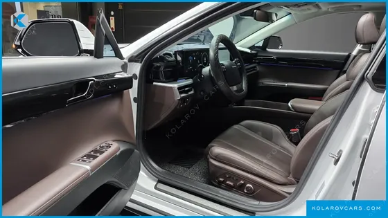 HYUNDAI GRANDEUR 2,5 GASOLINE 2WD