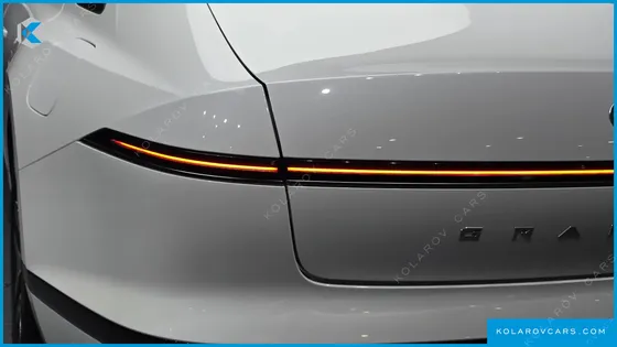 HYUNDAI GRANDEUR 2,5 GASOLINE 2WD