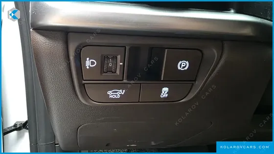 HYUNDAI GRANDEUR 2,5 GASOLINE 2WD