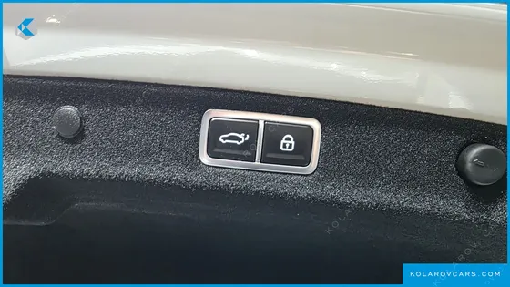 HYUNDAI GRANDEUR 2,5 GASOLINE 2WD