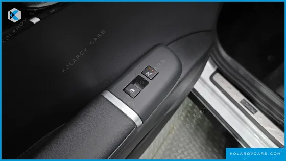 HYUNDAI GRANDEUR 2,5 GASOLINE 2WD