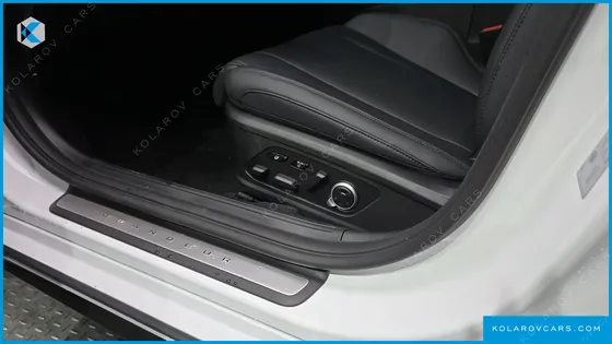 HYUNDAI GRANDEUR 2,5 GASOLINE 2WD