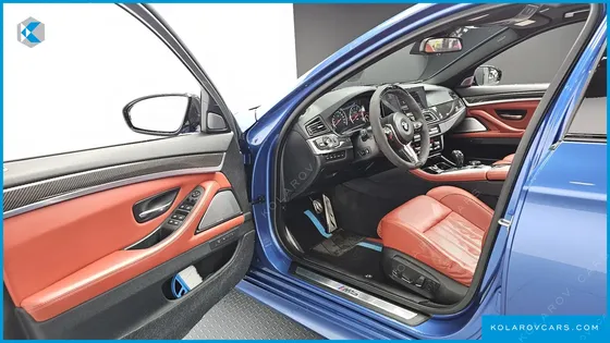 BMW M5 M5 SEDAN