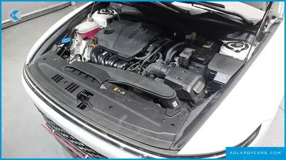 HYUNDAI GRANDEUR 2,5 GASOLINE 2WD