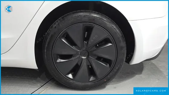 TESLA MODEL 3 RWD