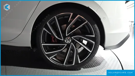 VOLKSWAGEN GOLF 2.0 GTI