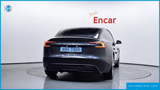 TESLA MODEL 3 RWD