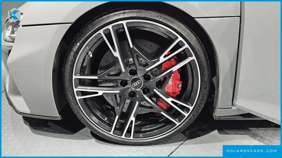 AUDI R8 5.2 V10 PERFORMANCE COUPE