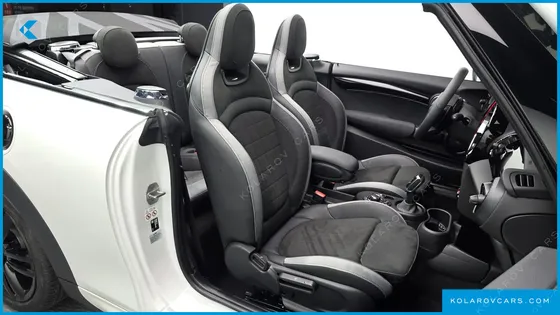 MINI COOPER CONVERTIBLE JCW