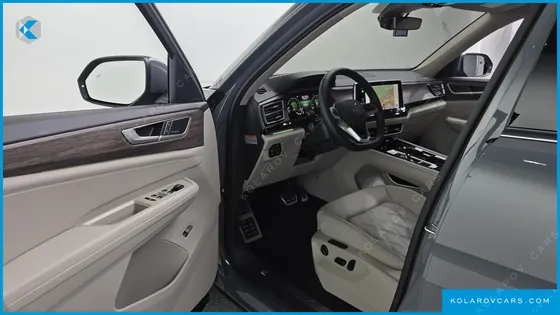 VOLKSWAGEN ATLAS 2.0 TSI R-LINE 7-SEATER