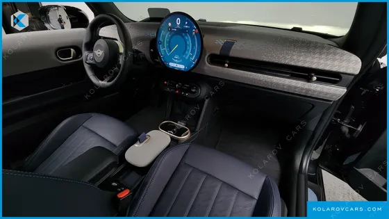 MINI COOPER FAVOURED