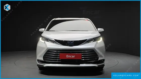TOYOTA SIENNA 2.5 HYBRID 2WD