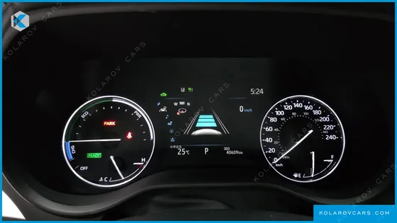 TOYOTA SIENNA 2.5 HYBRID 2WD