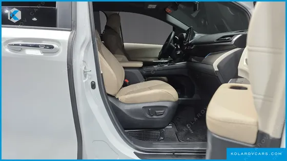 TOYOTA SIENNA 2.5 HYBRID 2WD