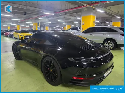 PORSCHE 911 CARRERA 4S