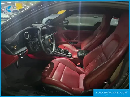 PORSCHE 911 CARRERA 4S