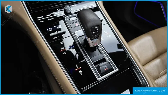 PORSCHE PANAMERA 4.0 TURBO