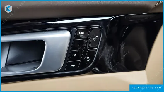 PORSCHE PANAMERA 4.0 TURBO