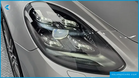 PORSCHE PANAMERA 4.0 TURBO